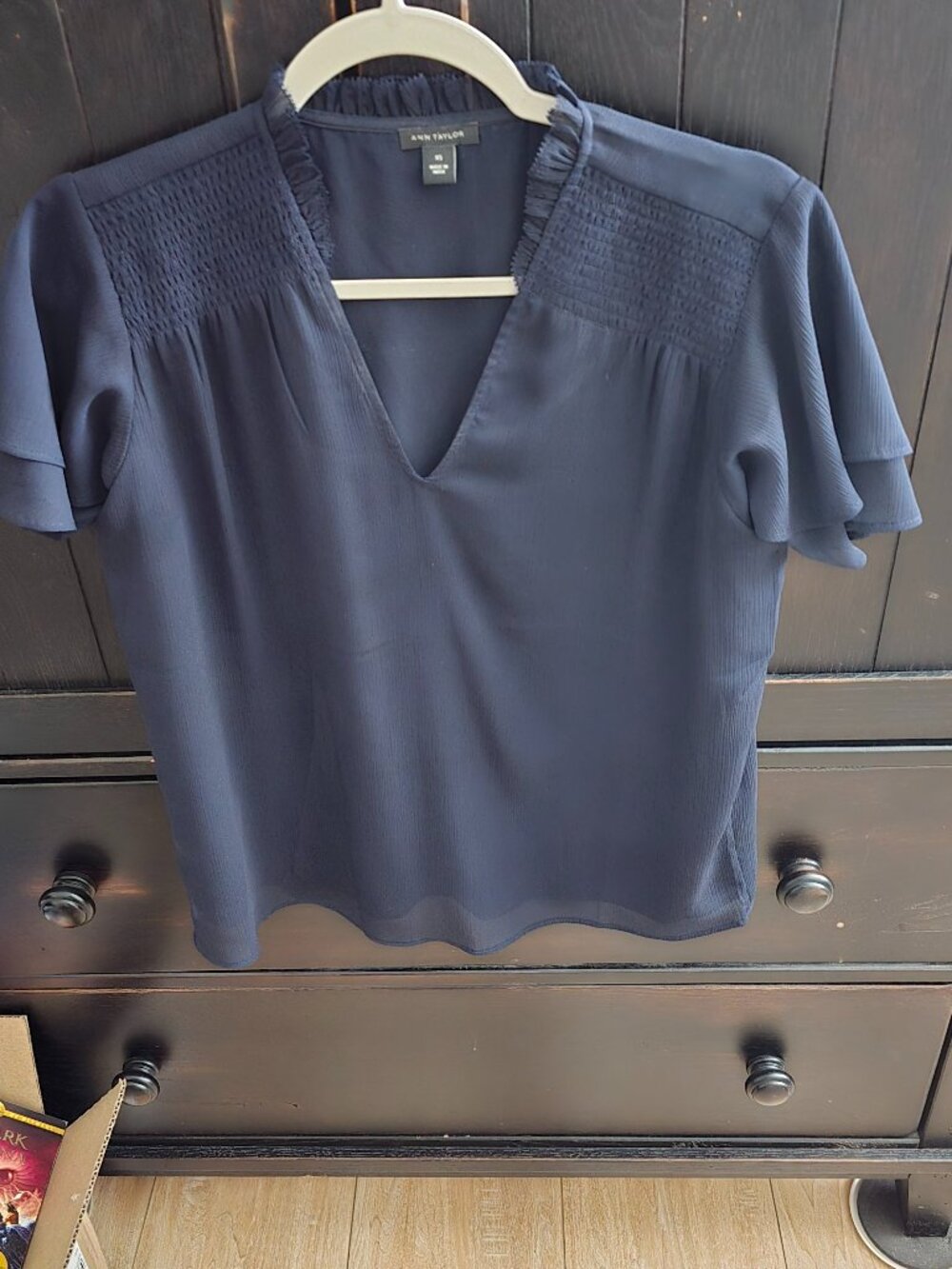 Ann Taylor navy blue flutter-sleeve blouse with shirred shoulder XS